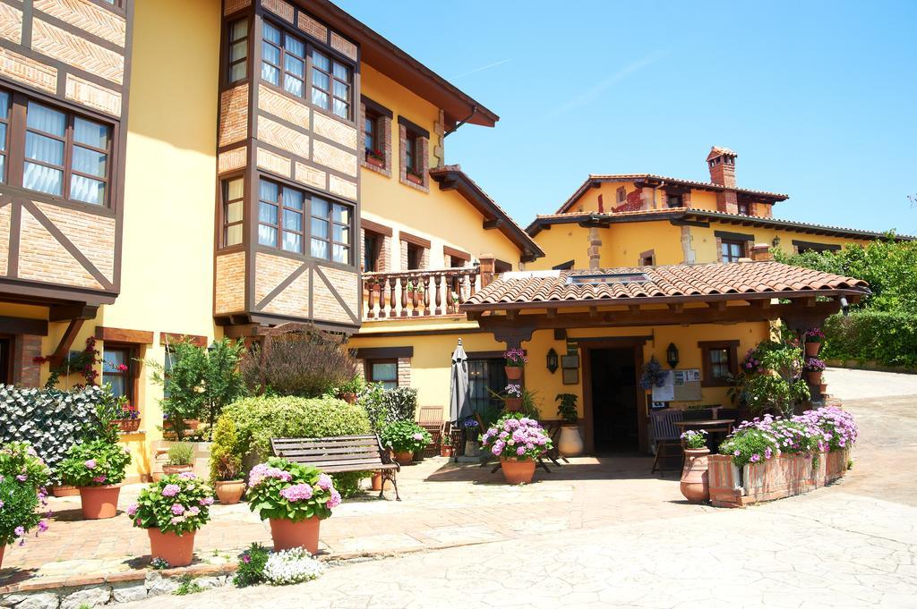 La Solana Montanesa Hotel Comillas Kültér fotó