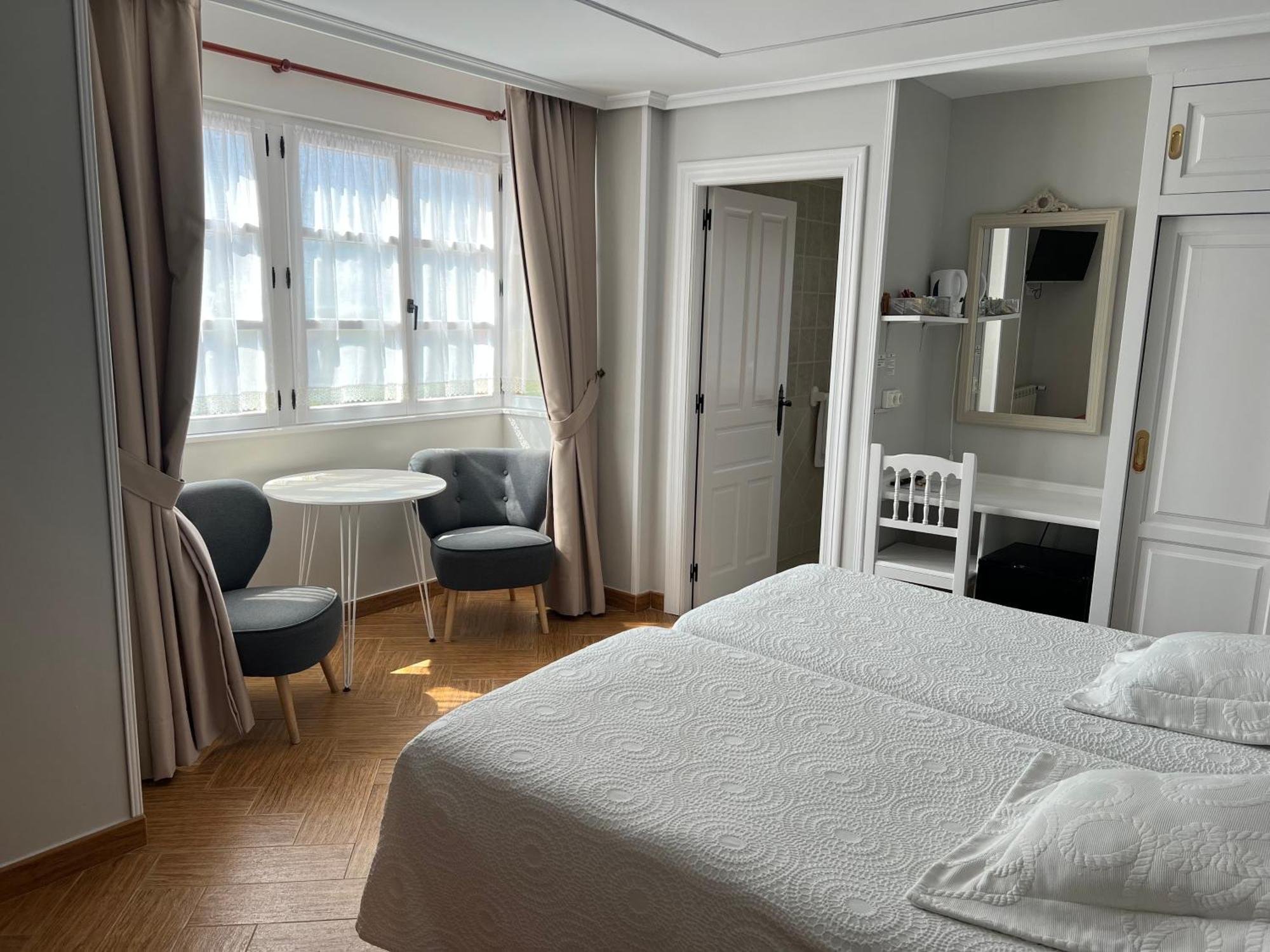 La Solana Montanesa Hotel Comillas Kültér fotó